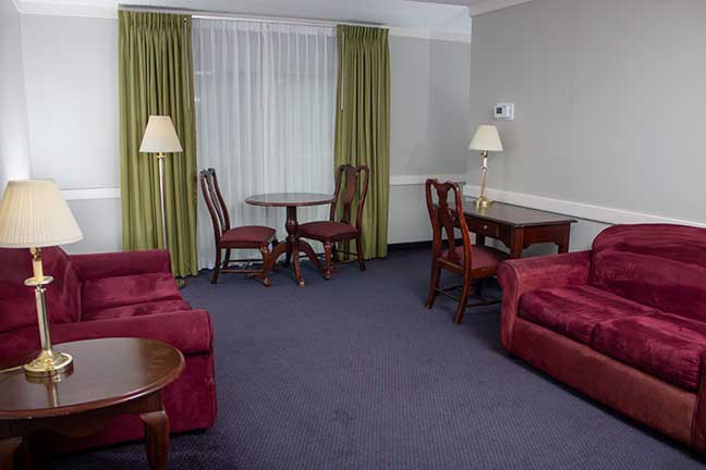 Deluxe suite.jpg