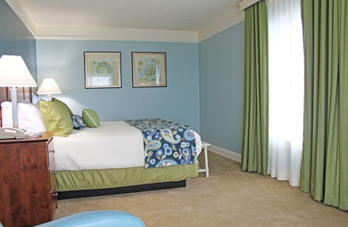Master-Suite-250-bedroom.jpg